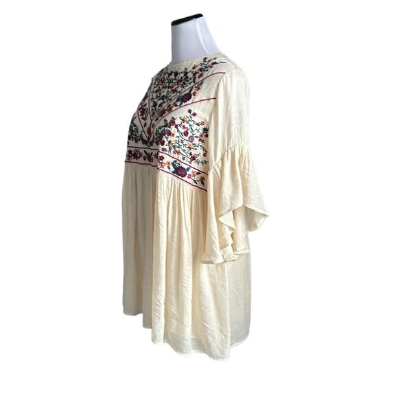 Umgee Boho Bliss Embroidered Bell Sleeve Keyhole Back Beige Dress Size L - Picture 7 of 13